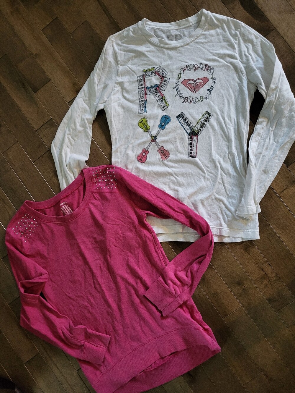 Roxy Girls White Graphic Long Sleeve Tee with Pink Accent Top